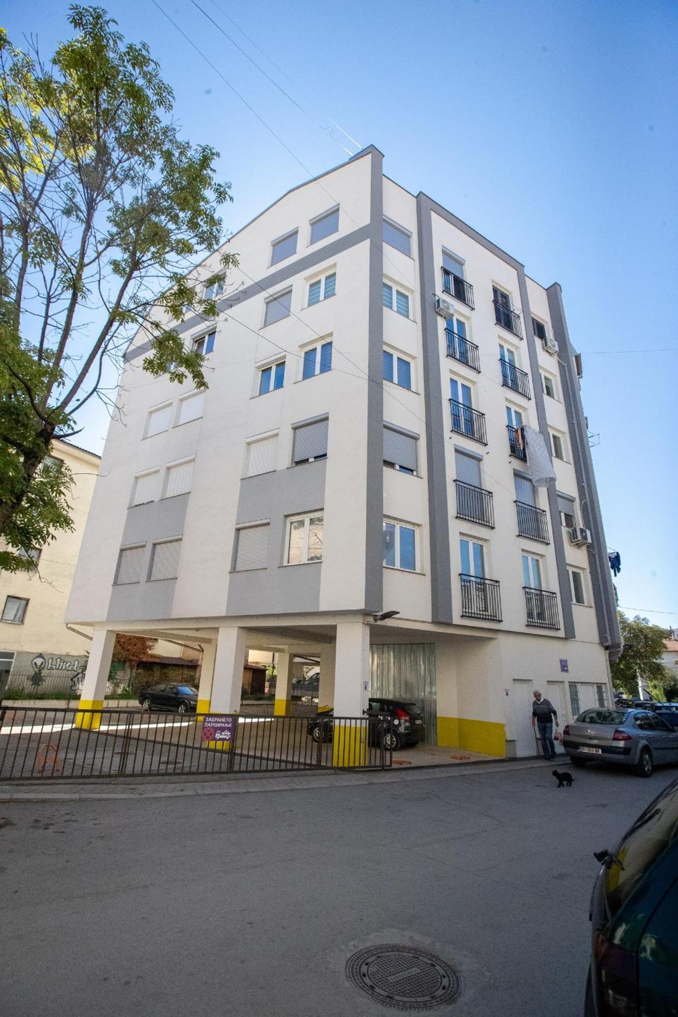 Apartment Balcony Free Parking Center In Near
